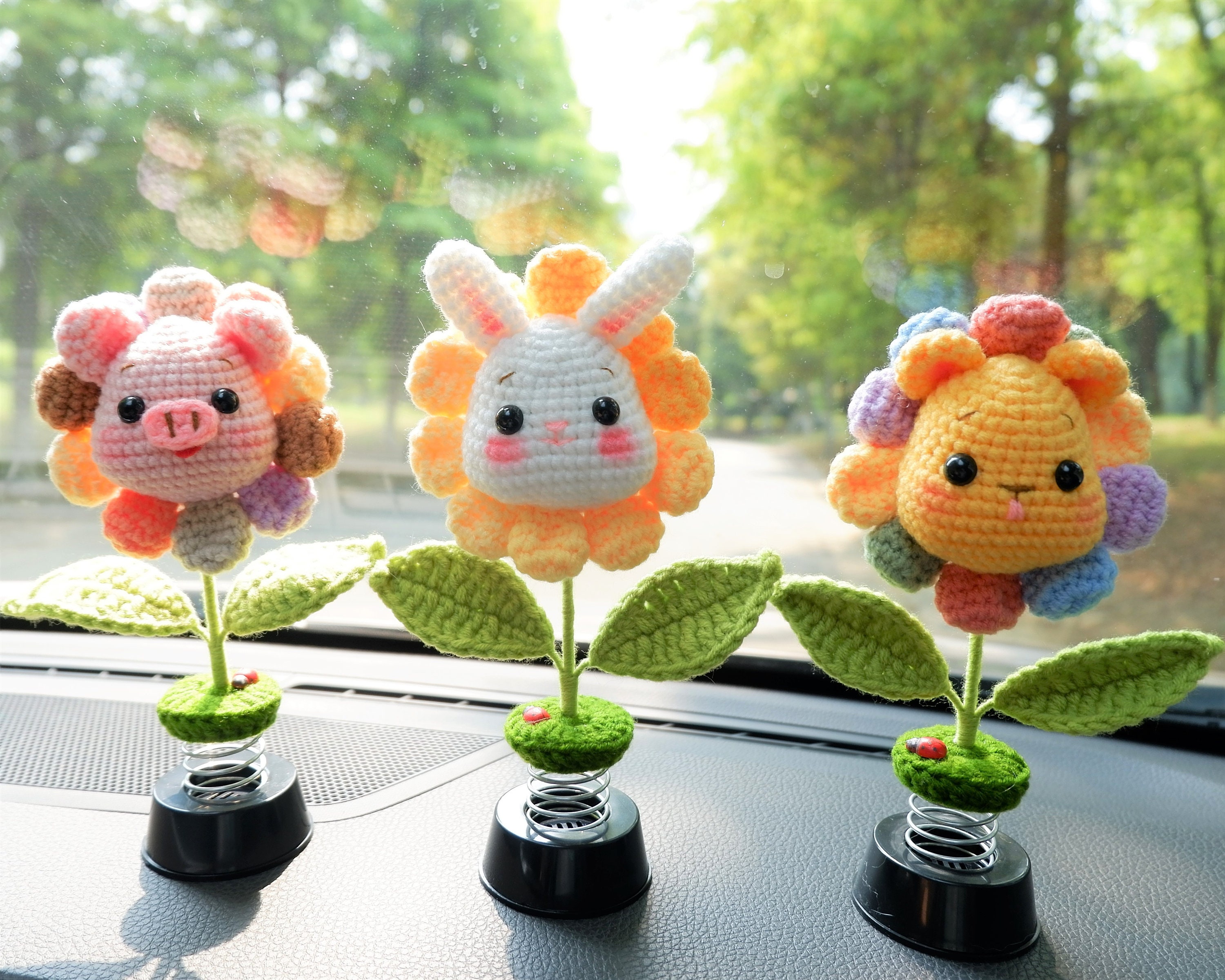 Crochet Animals Car Dashboard Decor, Sunflower Pig/bunny/bear