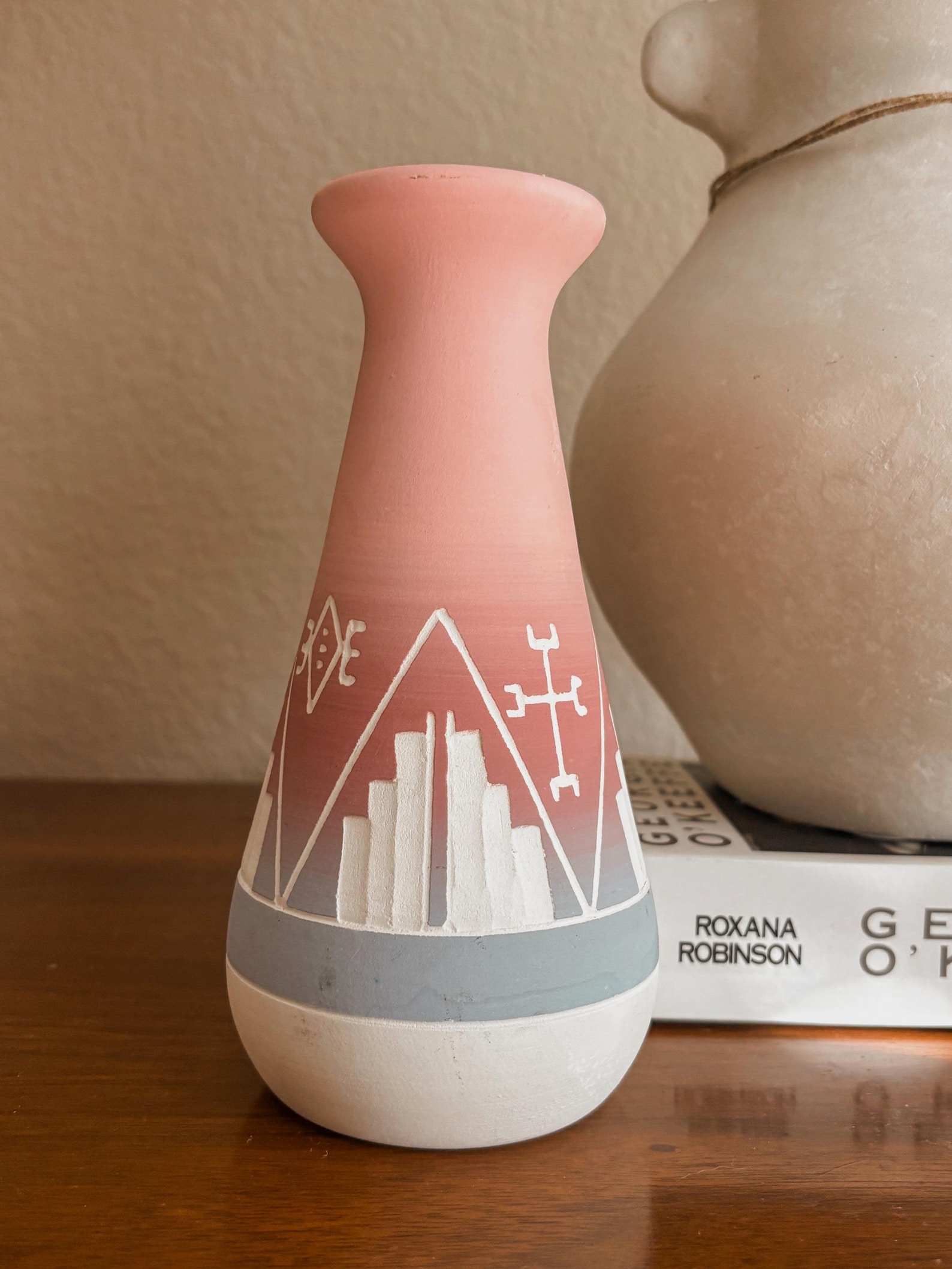 Navajo Signed Vase, Native American Pottery
