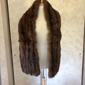 Gorgeous vintage RUSSIAN MARTIN fur straight stole wrap mid century