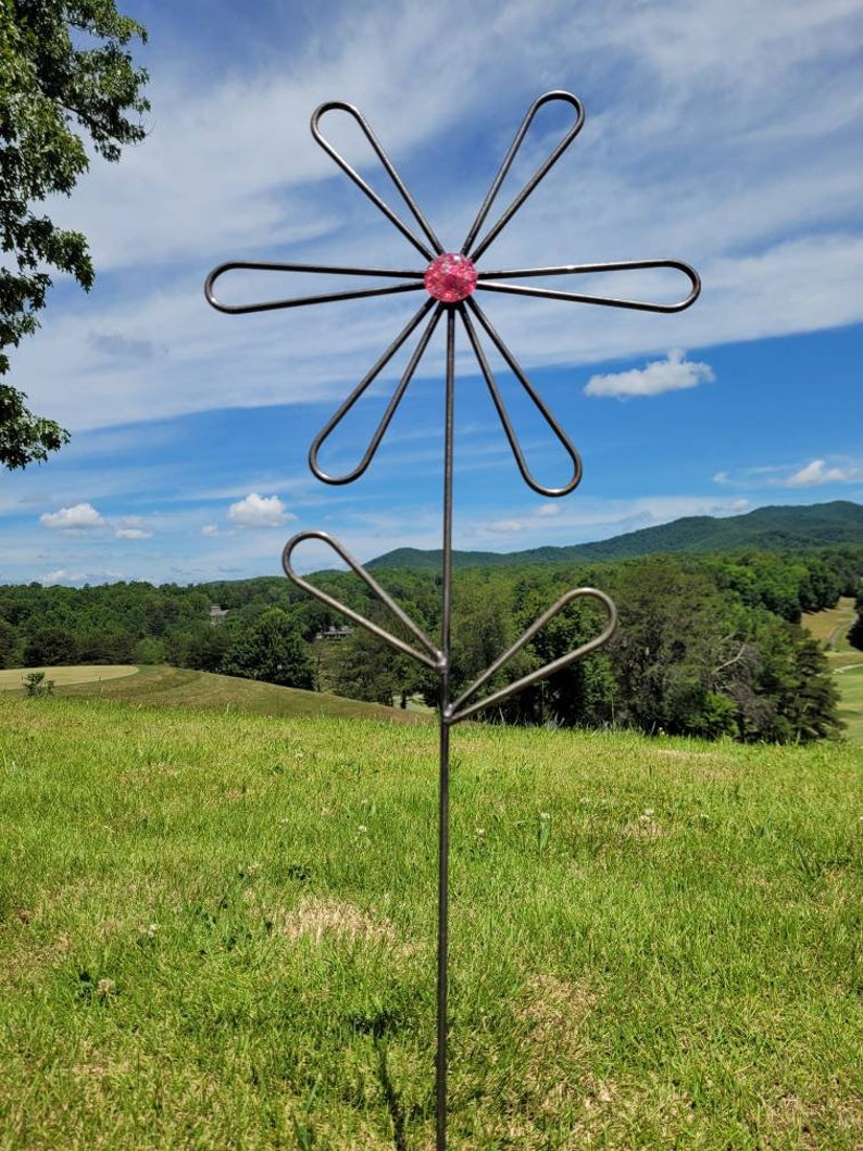 Yard Art Flower Garden Art Flower Yard Art Daisy Garden Etsy