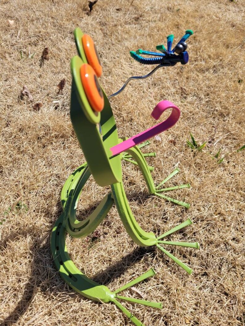 Horseshoe Frog Yard Art Frog Frog Yard Decoration Horseshoe Etsy