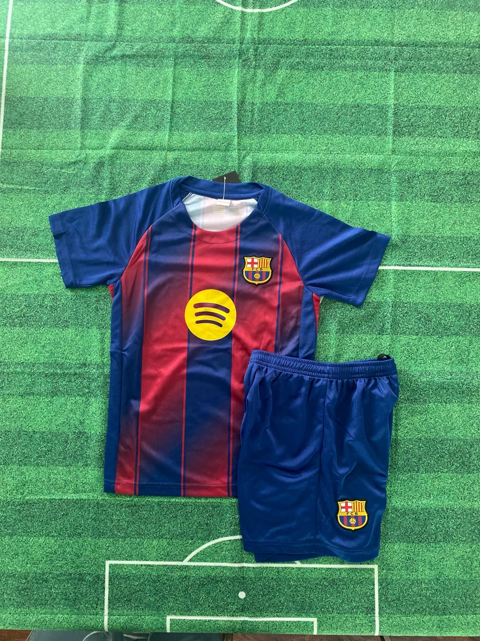 FC Barcelona Kids Customizable Kit - Etsy