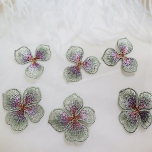 Green & purple flowers appliques, lace floral petal embroidered patches for bridal wedding costume gown dress sewing couture collection 2''