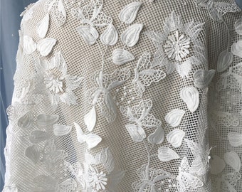 Tessuto in pizzo con fiori 3D bianco sporco, pizzo da sposa ricamato in guipure 3D per accessori da cucito per costumi e abiti, nuova collezione