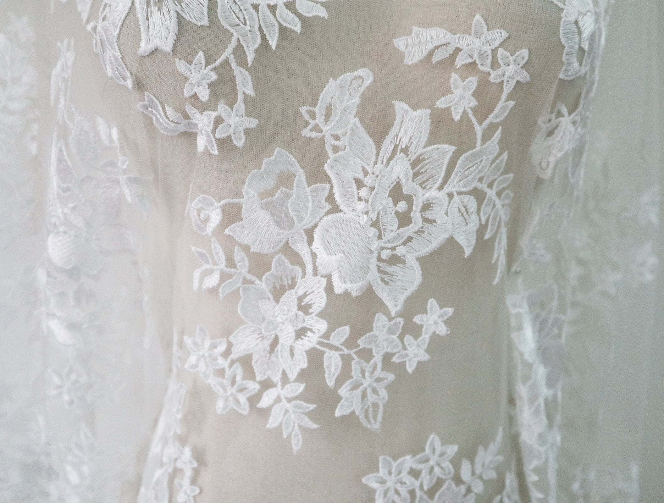Ivory Embroidered Lace Violetta