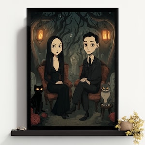 Puede incluir: Una impresi&oacute;n art&iacute;stica enmarcada que presenta una ilustraci&oacute;n estilizada de una pareja sentada en sillones, flanqueada por dos gatos. La pareja viste de negro, con un fondo de cementerio y &aacute;rboles. La obra tiene un tema g&oacute;tico.