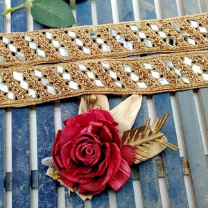 Beautiful Mirror Handmade Lace golden Handmade Trim wedding dress sashes belts sari border D120