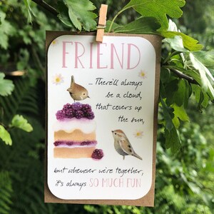Carte d’anniversaire inspirante et réfléchie et positive, ami, meilleur ami, ami spécial, petit cadeau, étiquette cadeau, souvenir, gâteau d’anniversaire