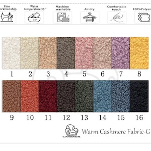 K&ouml;nnte beinhalten: Eine Farbkarte f&uuml;r Warm Cashmere Fabric-G mit sechzehn Farbfeldern in verschiedenen Farbt&ouml;nen. Die Farbfelder reichen von Off-White bis Schwarz, mit Farben wie Beige, Braun, Rosa, Lila und Gelb. Das Bild enth&auml;lt auch Symbole f&uuml;r die Stoffpflege.