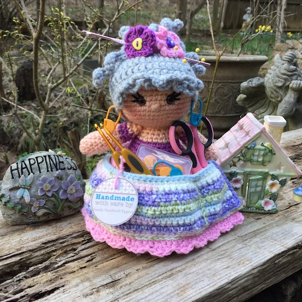 PDF Pattern for Miss Wendy Pockets Doll