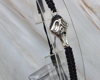 35 Colours, Gothic Halloween Mask Bracelet, Black Macrame Bracelet, Gothic Mask Charm, Spooky Jewelry, Halloween Gift