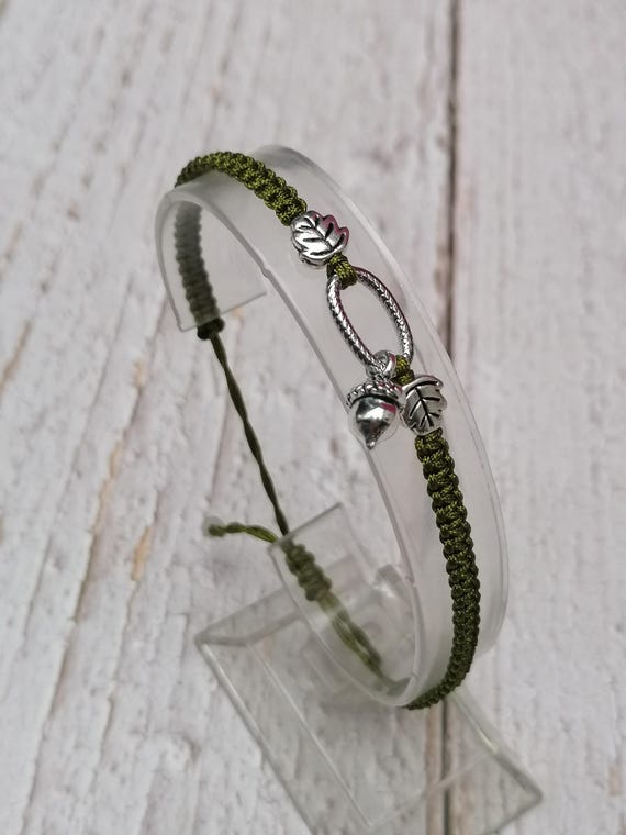 Acorn with Pearl and Oak Leaf Bracelet Sterling Silver Adjustable Length Acorn with Pearl and Oak Leaf Bracelet Sterling Silver Adjustable Length