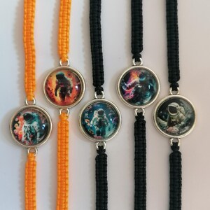 34 Farben, Astronaut Armband, Galaxie Planet Armband, Himmels Armband, Stern Weltraum Armband (B-30)