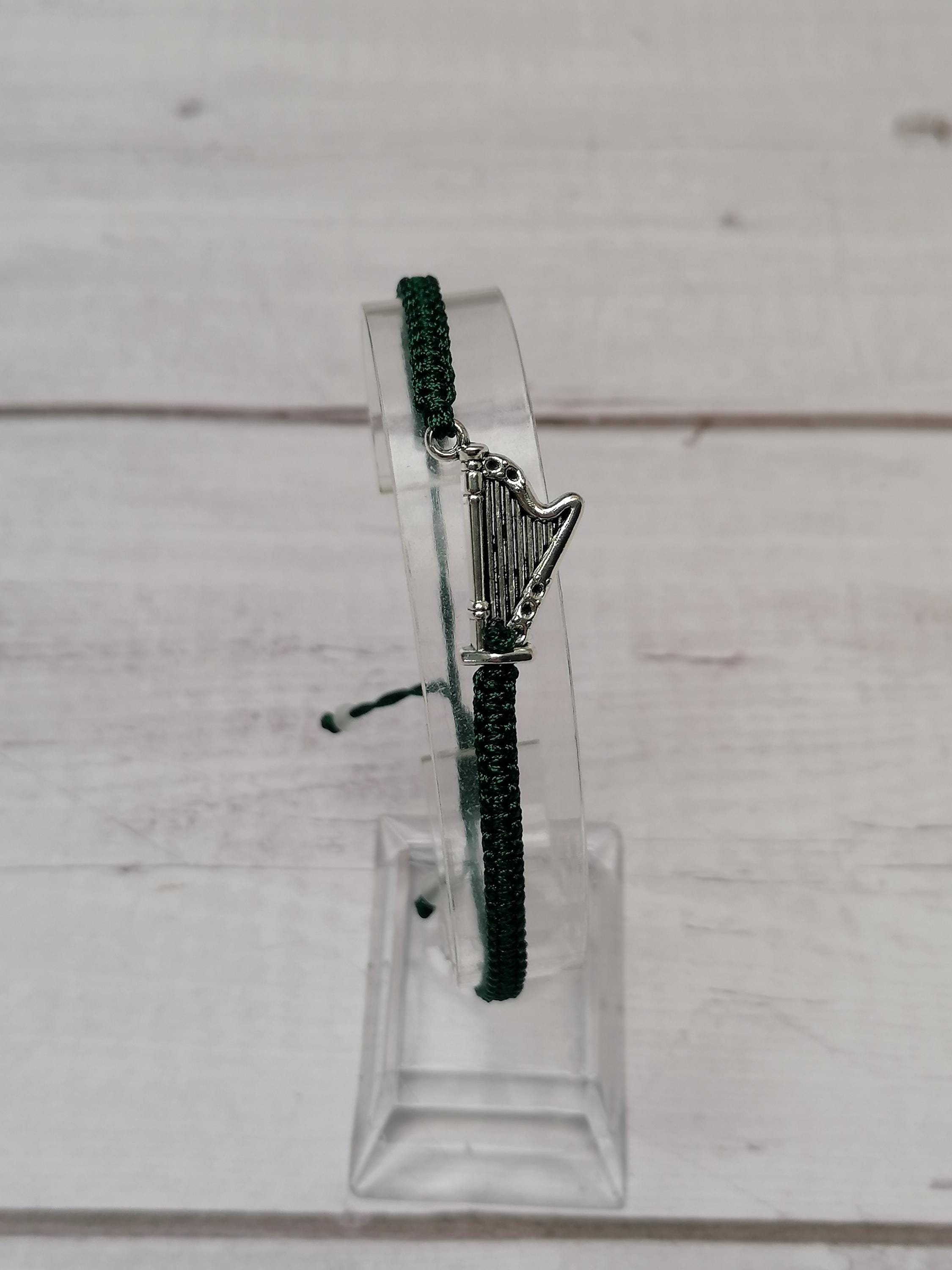 LUXYSODE Braccialetto con iniziali musicali dalla A alla Z, regalo per i fan, per amanti della musica, regalo di compleanno, Natale, laurea, solo una ragazza che ama la musica, Grande, Metallo