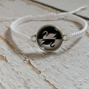 31 Colours, Swan Bracelet, Black - White Swan Bracelet, Swan Spirit Animal Gift, Friendship Bracelet, Swan Wish bracelet (A - 3)