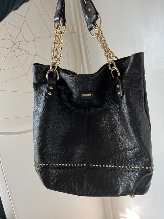 Supple vintage black genuine leather Guess bag wi… - image 1