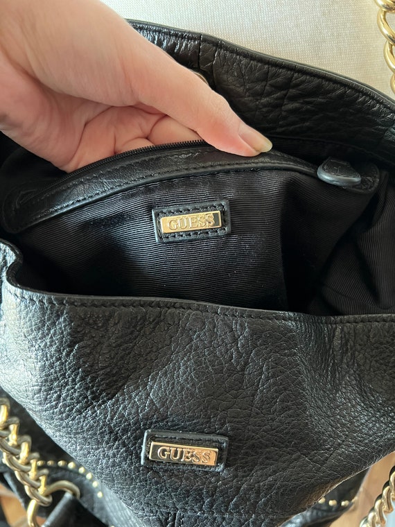 Supple vintage black genuine leather Guess bag wi… - image 3