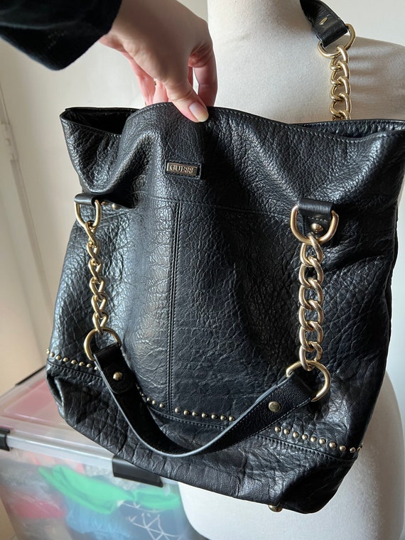 Supple vintage black genuine leather Guess bag wi… - image 5