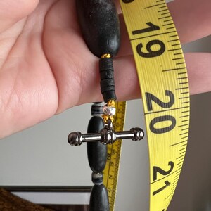 Granite grey Dzi necklace, gold silk, glass, sterling Bild 9