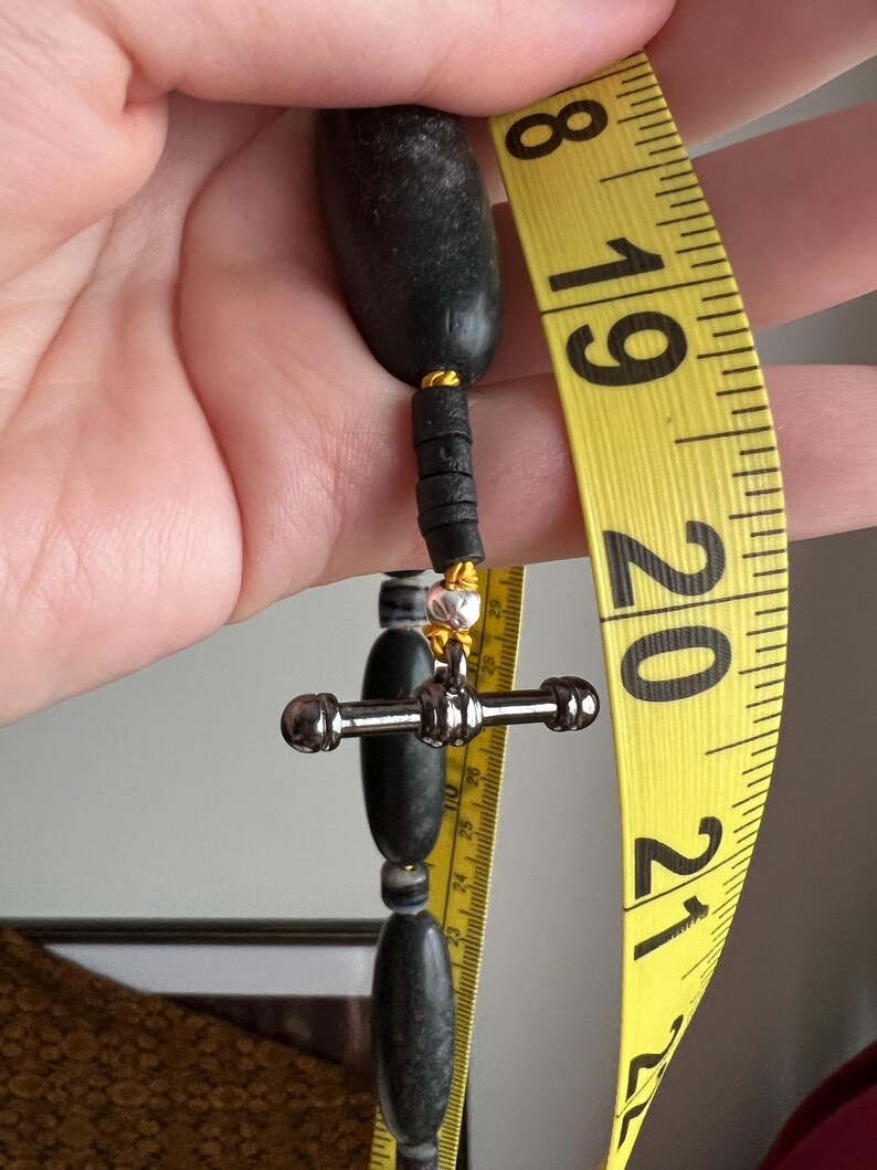 Granite grey Dzi necklace, gold silk, glass, sterling Bild 9