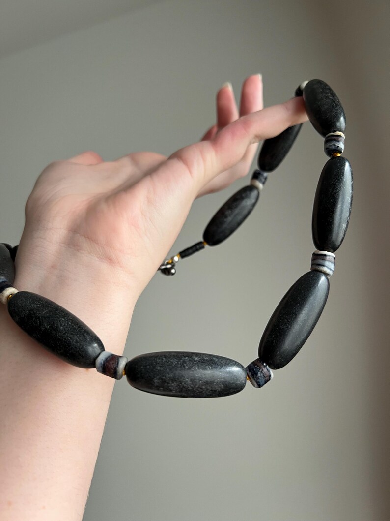 Granite grey Dzi necklace, gold silk, glass, sterling Bild 3