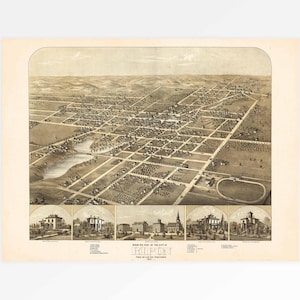 Puede incluir: Un mapa antiguo de vista de pájaro de la ciudad de Ripley, Ohio, de 1873. El mapa muestra las calles, edificios y parques de la ciudad. El mapa está impreso en blanco y negro y tiene un tono sepia. El mapa está rodeado de cuatro imágenes más pequeñas de edificios de la ciudad.