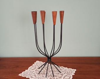 Portacandele a 8 bracci in ferro e teak di metà secolo, design danese degli anni '60