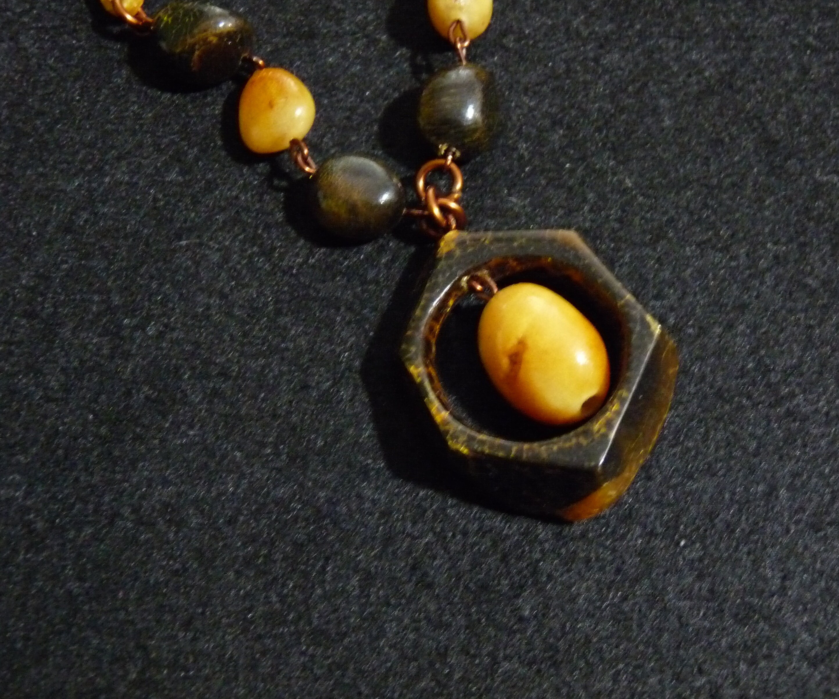 Collier Vintage Imitation Ambre - Gros Maillons, Couleur Ambré, Très Bon état
