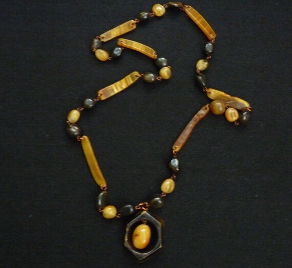 Collier Vintage De Perles Vertes Et Ambre - TBE (Très Bon État), Matière Plastique
