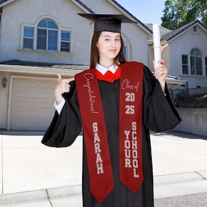 Benutzerdefinierte Abschluss Stola, Klasse von 2025, personalisierte Stola, personalisierte Schärpe, Geschenk für graduierter, CustomText Graduierte Stola, Universität