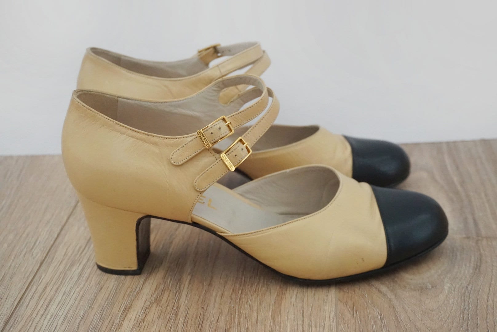 CHANEL CC LOGO MARY JANE HARNESS BEIGE / BLACK HEELS - IT 38.5 / US 7.5 - 8