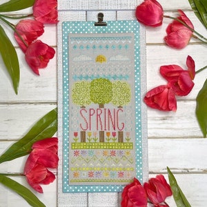 Una muestra de primavera de Little Stitch Girl / Carta de puntos de cruz