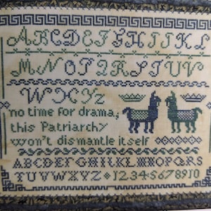 Drama Llama Sampler av Bendy Stitchy | Korsstygnsdiagram