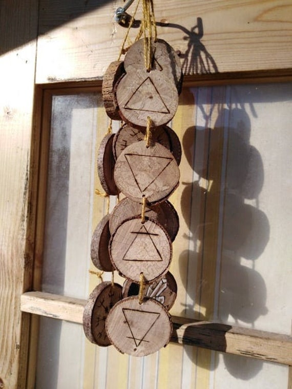 Talisman Pyrogravure Eléments Wicca