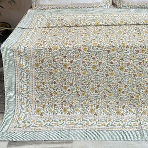 Vintage Kantha Quilt, Kantha Decken, Tagesdecke, Kantha Überwurf, indische Kantha Quilt, handbedruckte Blumen Quilt, Geschenke