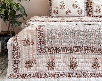 Hand Block Print Reversible Quilt: Jaipuri Razai, King Size