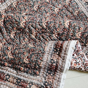 Hand Block Print Quilt: Reversible Jaipuri Razai, King Size