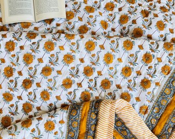 Jaipuri Floral Block Print Cotton Quilt: Reversible Indian Razai