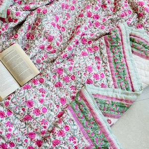 Indian Reversible Quilts/Jaipuri Razai/Soft Quilt/Hand Block Print Quilt /Pink Jaipuri Famous Quilt/Queen size Quilt/Cotton Quilt/Handmade