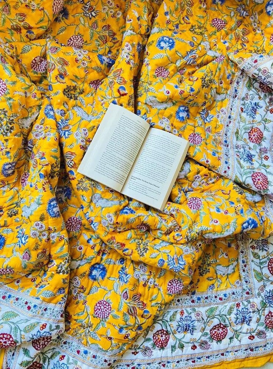 Indian Reversible Quilts/jaipuri Razai/soft Quilt/hand Block Print Quilt /jaipuri Famous Quilt