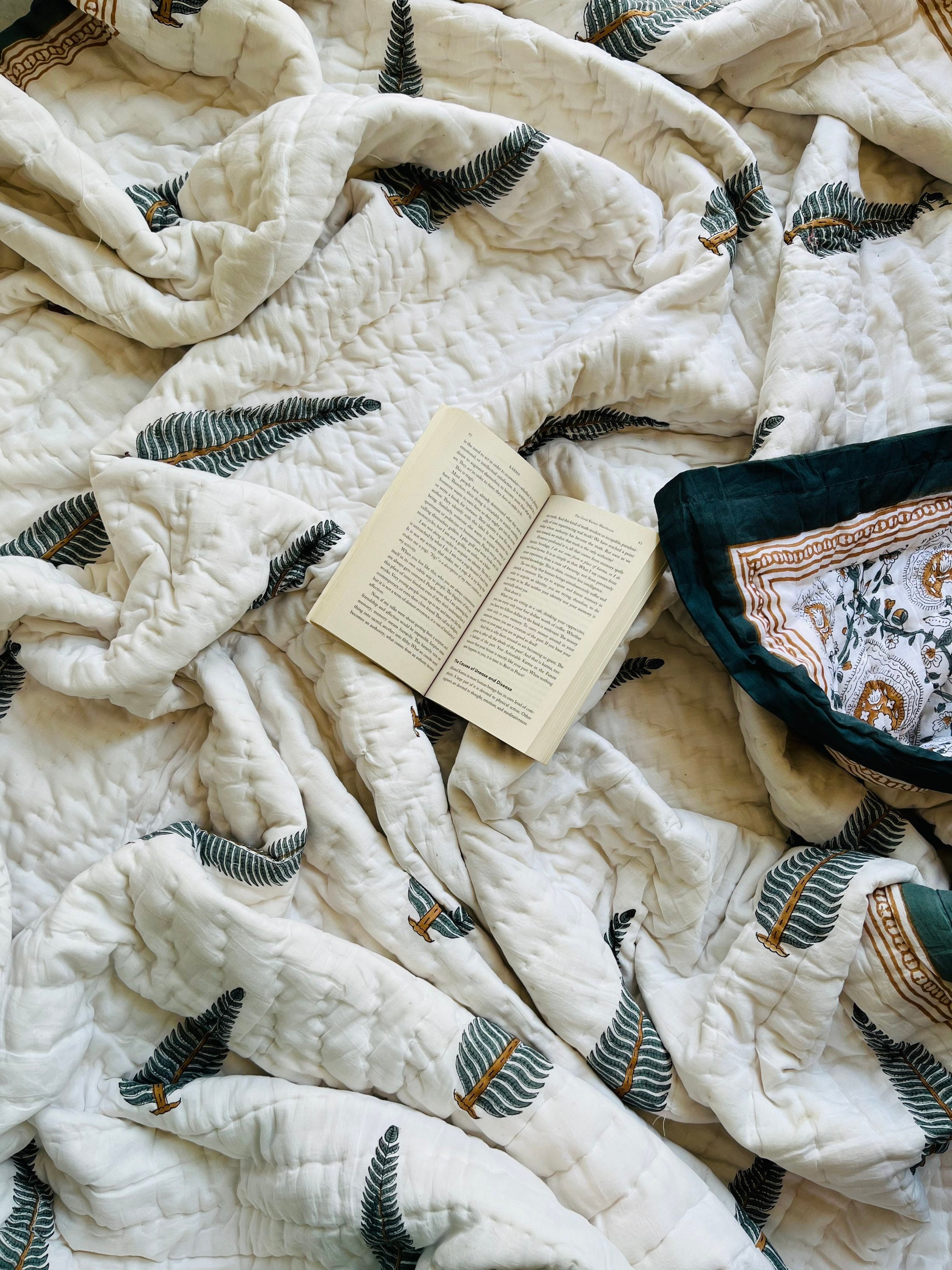 Hand Block Printed Cotton Quilt: Reversible Floral Razai Blanket