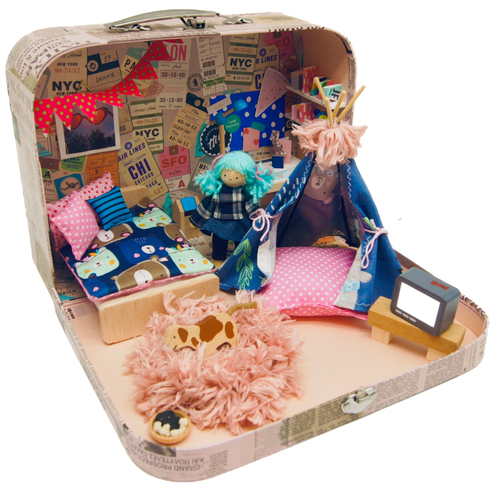 travel dollhouse