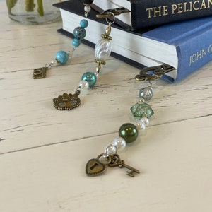 Unique Gift, Antique Bronze Beaded Bookmarks- Camera or Lock & Key Charms, Photographer&#39;s Gift, Book Lovers Gift, Handmade