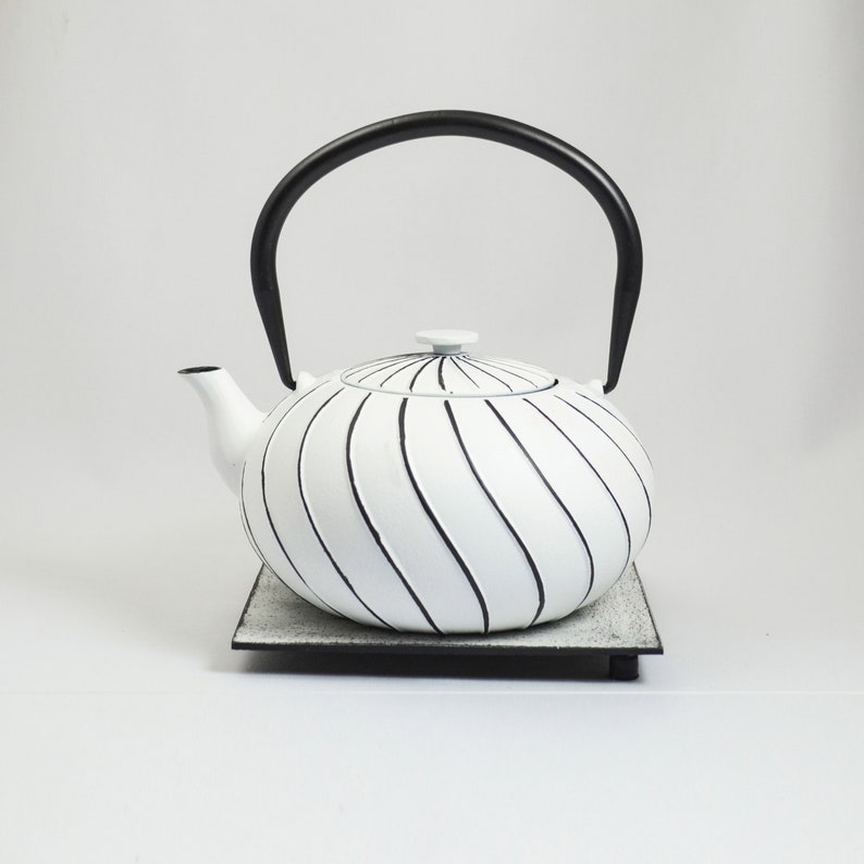 Ja-unendlich Nami Cast Iron Teapot - Thumbnail 4
