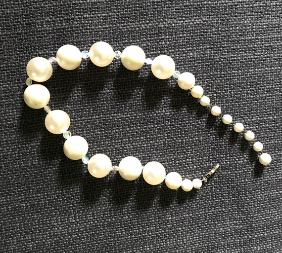 Vintage Laguna pearl and rhinestone necklace, 16 … - image 8