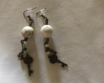 Antique style earrings