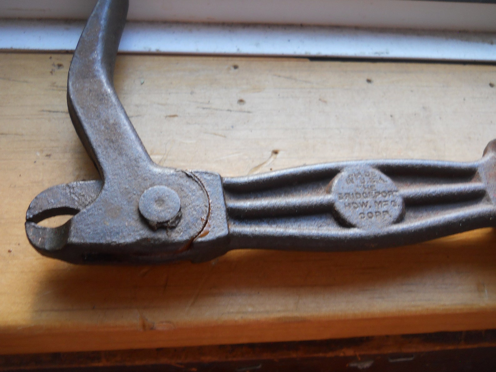 Vintage Embossed Cast Metal Nail Puller Made in the U.S.A. Etsy