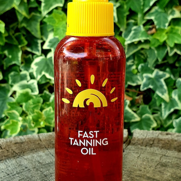 Fast Tanning Oil - ( Waterproof + Beta Carotene + Vitamin E + Walnut Oil ) - Tanning Spray -Natural and Organic Product