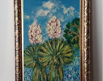 Cuadro al óleo original enmarcado de paisaje de yucas en flor de Texas: Lupinos y yucas, técnica impasto, 4x6 pulgadas.
