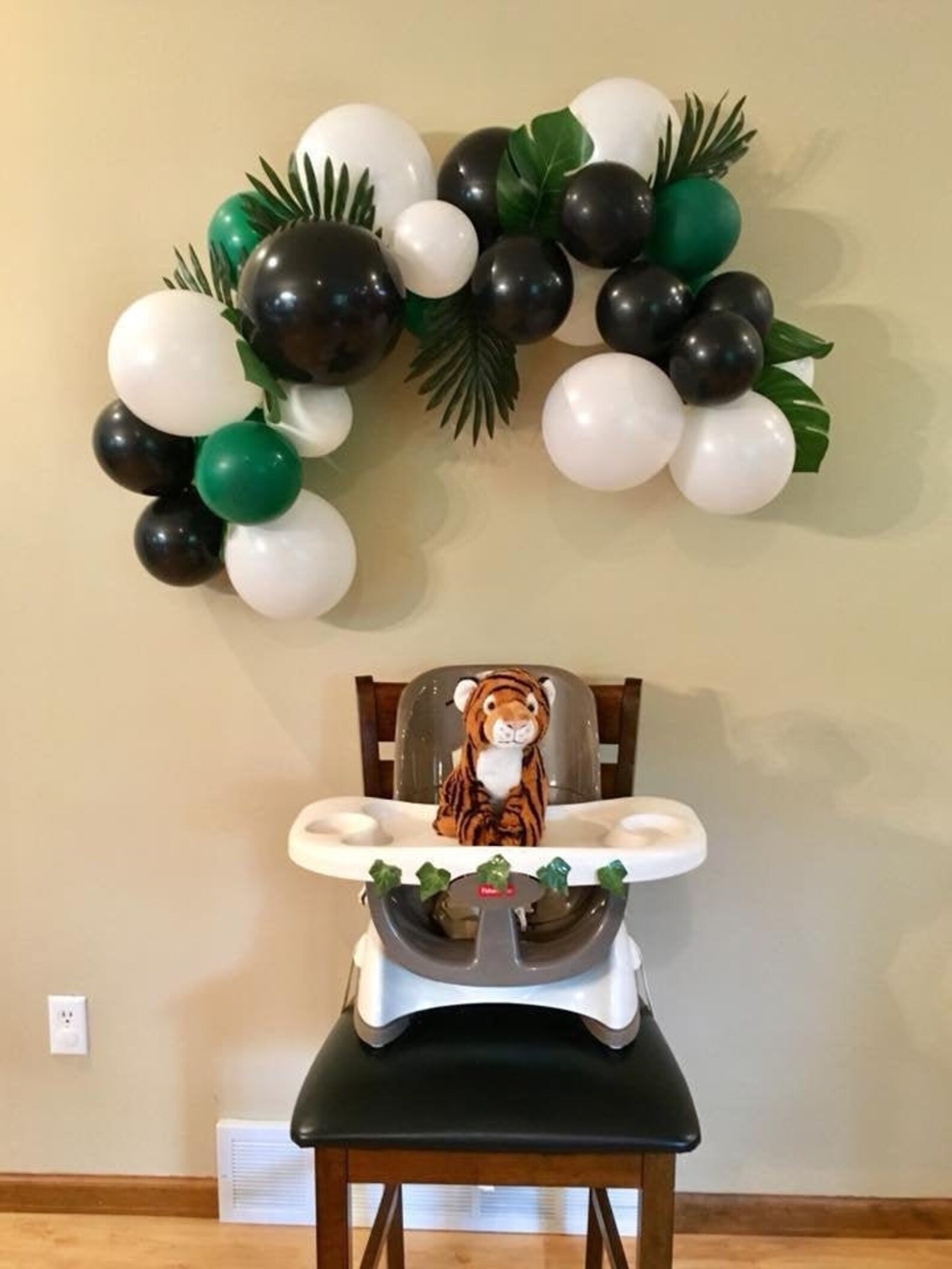 Organic Balloon Garland With Palm Leaves Etsy